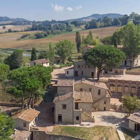 Station touristique Borgo Pulciano 3*